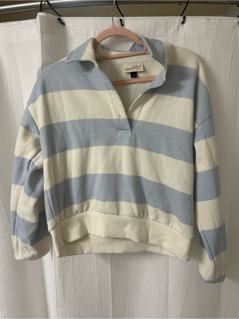 Universal Thread XS striped cropped button up pullover